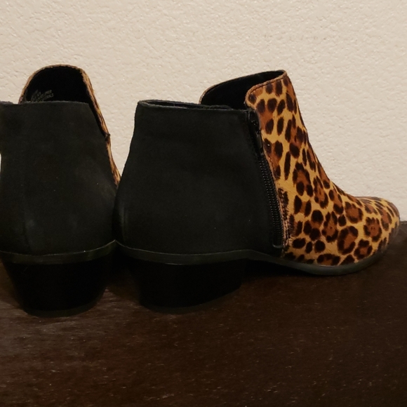 Bootie - Picture 3 of 7